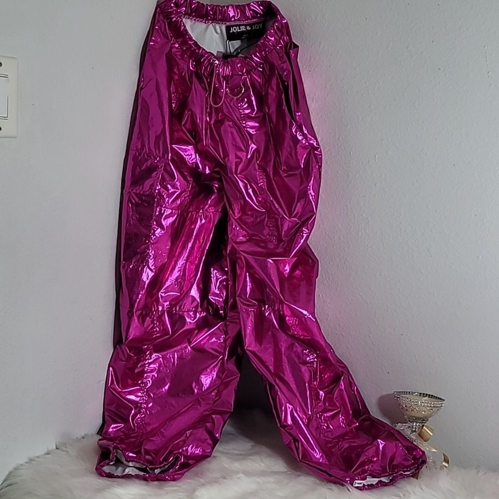 1751 JOLLIE & JOE Metalic Foill Drawstring Cargpo Joggers NWT - Picture 4 of 8